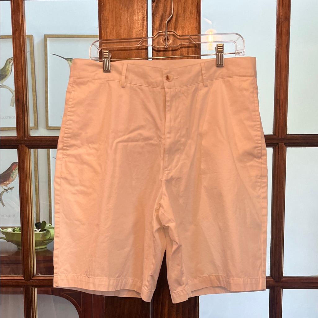 Men's White Flat Front Shorts